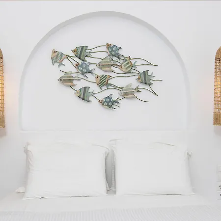 Sea & Naxos *