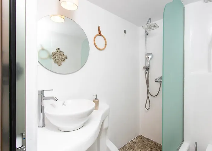 Sea & Naxos Lejlighed